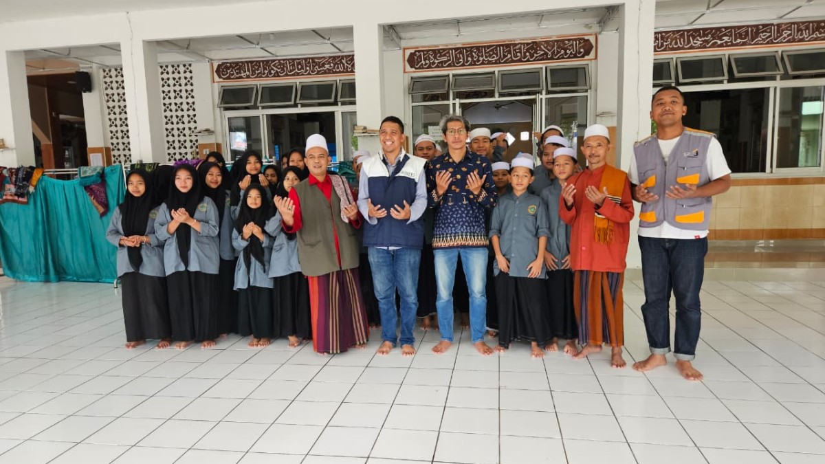 HIPPI DPC Jakarta Barat Salurkan Santunan Ramadhan ke Asrama Yatim Piatu Hidayatulloh Depok